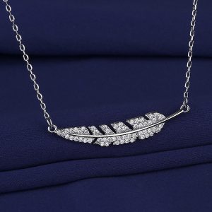 Zircon diamond Cut  New Style Feather Elegant Necklace For Women's
